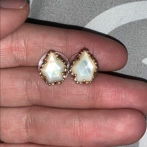 Kendra Scott Pearl Earrings